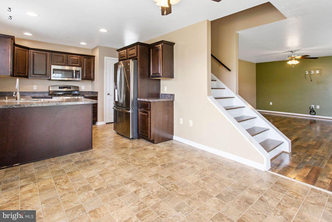 201 Hemlock Drive Hanover, PA 17331 - Photo 7 of 36 Gallery Image 7