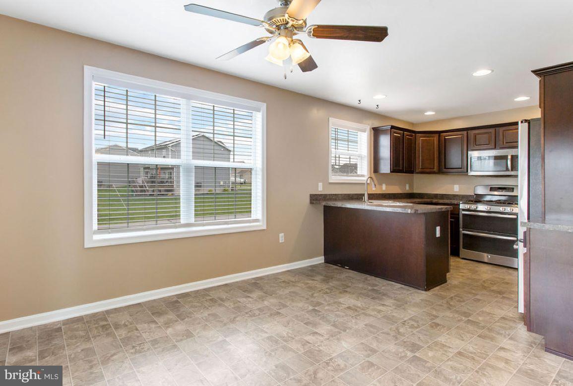 201 Hemlock Drive Hanover, PA 17331 - Photo 8 of 36 Gallery Image 8