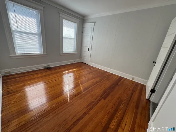 $1,850 | 201 Myrtle Street, Unit 2, Shelton, CT 06484