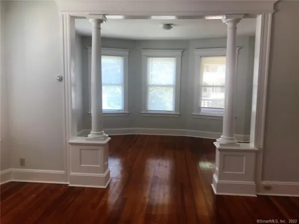 $1,850 | 201 Myrtle Street, Unit 2, Shelton, CT 06484