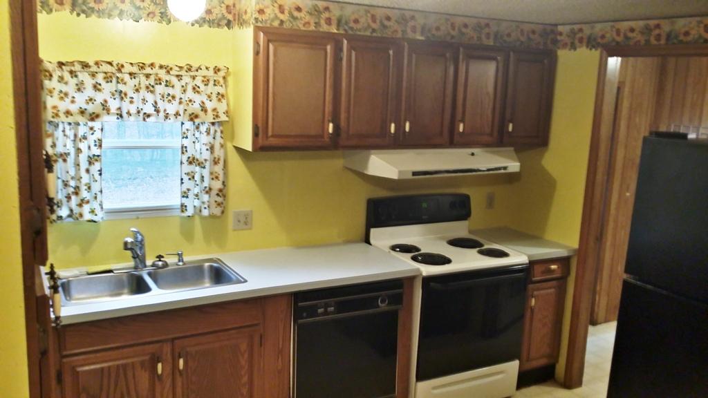 1147 Hendon Road Soddy Daisy, TN 37379 - Photo 9 of 22 20160201_091625_Richtone(HDR)