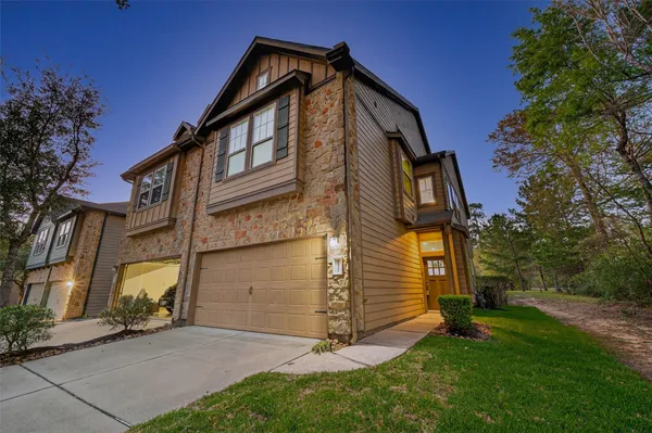 $375,000 | 137 Cheswood Manor Drive, The Woodlands, TX 77382