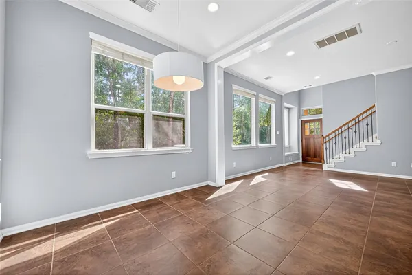 $375,000 | 137 Cheswood Manor Drive, The Woodlands, TX 77382