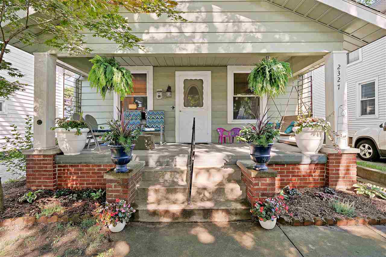 2327 Oakridge Road Fort Wayne, IN 46805 - Photo 2 of 36