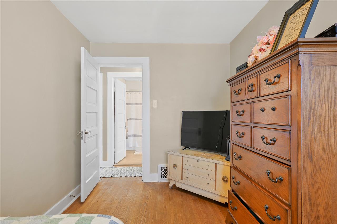 2327 Oakridge Road Fort Wayne, IN 46805 - Photo 28 of 36