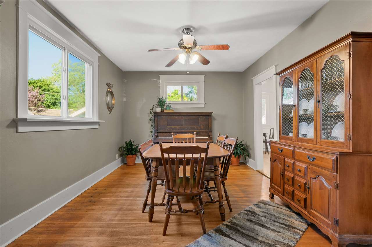 2327 Oakridge Road Fort Wayne, IN 46805 - Photo 10 of 36