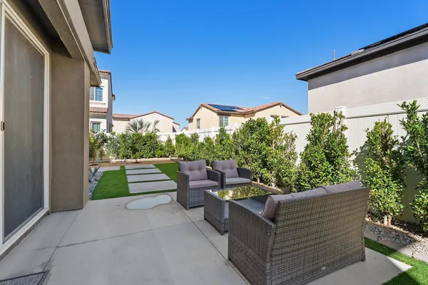 $3,200 | 76333 Trojan Drive, Palm Desert, CA 92211