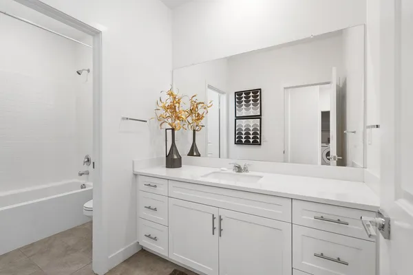$3,200 | 76333 Trojan Drive, Palm Desert, CA 92211