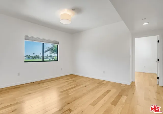 $12,000 | 3641 Greenwood Avenue, Los Angeles, CA 90066