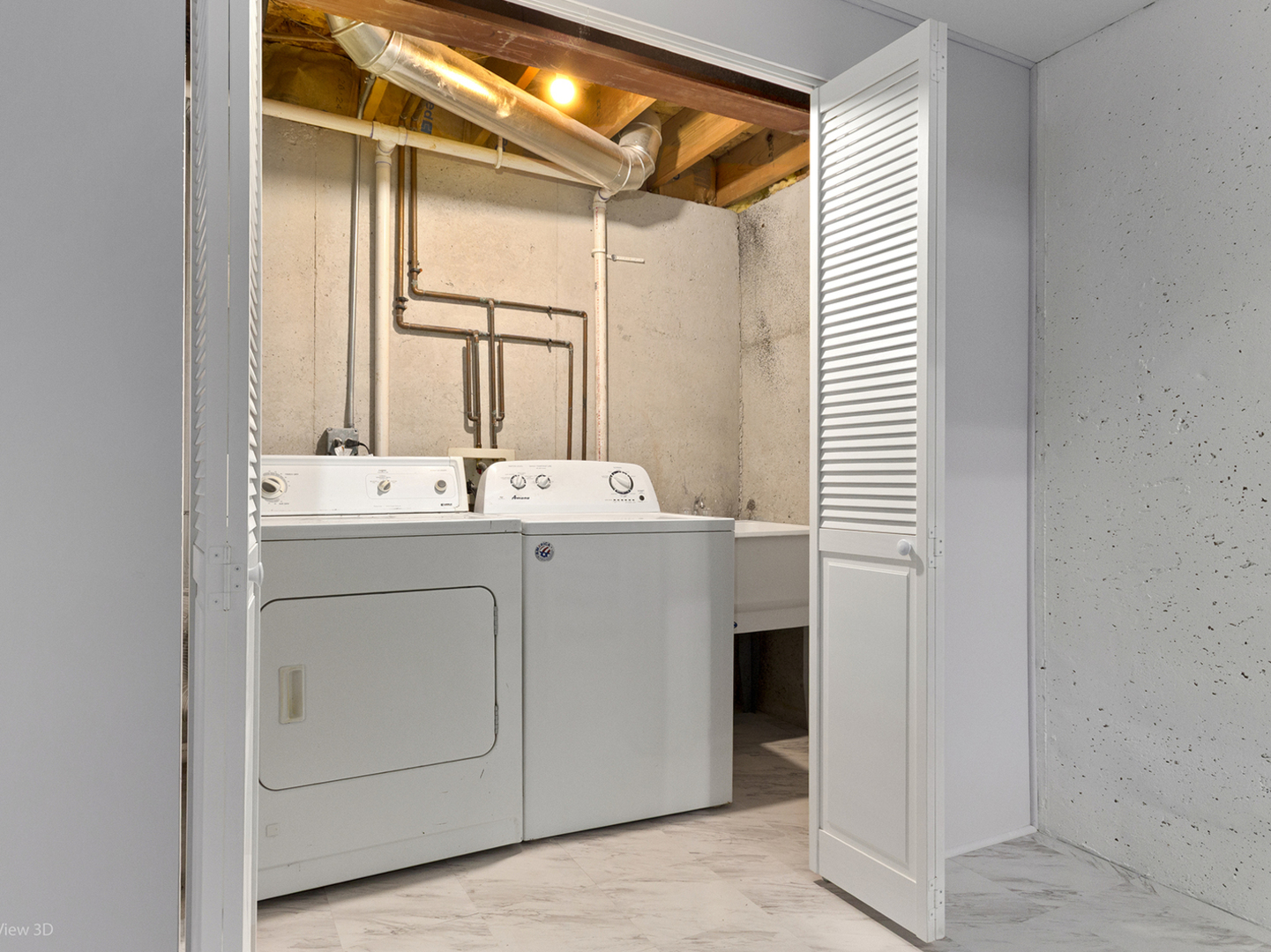 4709 West Iris Lane Monee, IL 60449 - Photo 15 of 28 a utility room with a window dryer and washer