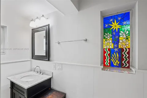 $4,750 | 410 Minorca Avenue, Coral Gables, FL 33134