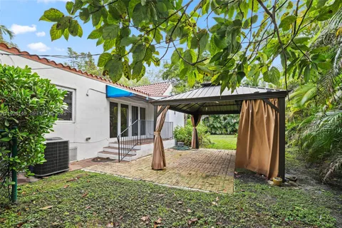 $4,750 | 410 Minorca Avenue, Coral Gables, FL 33134