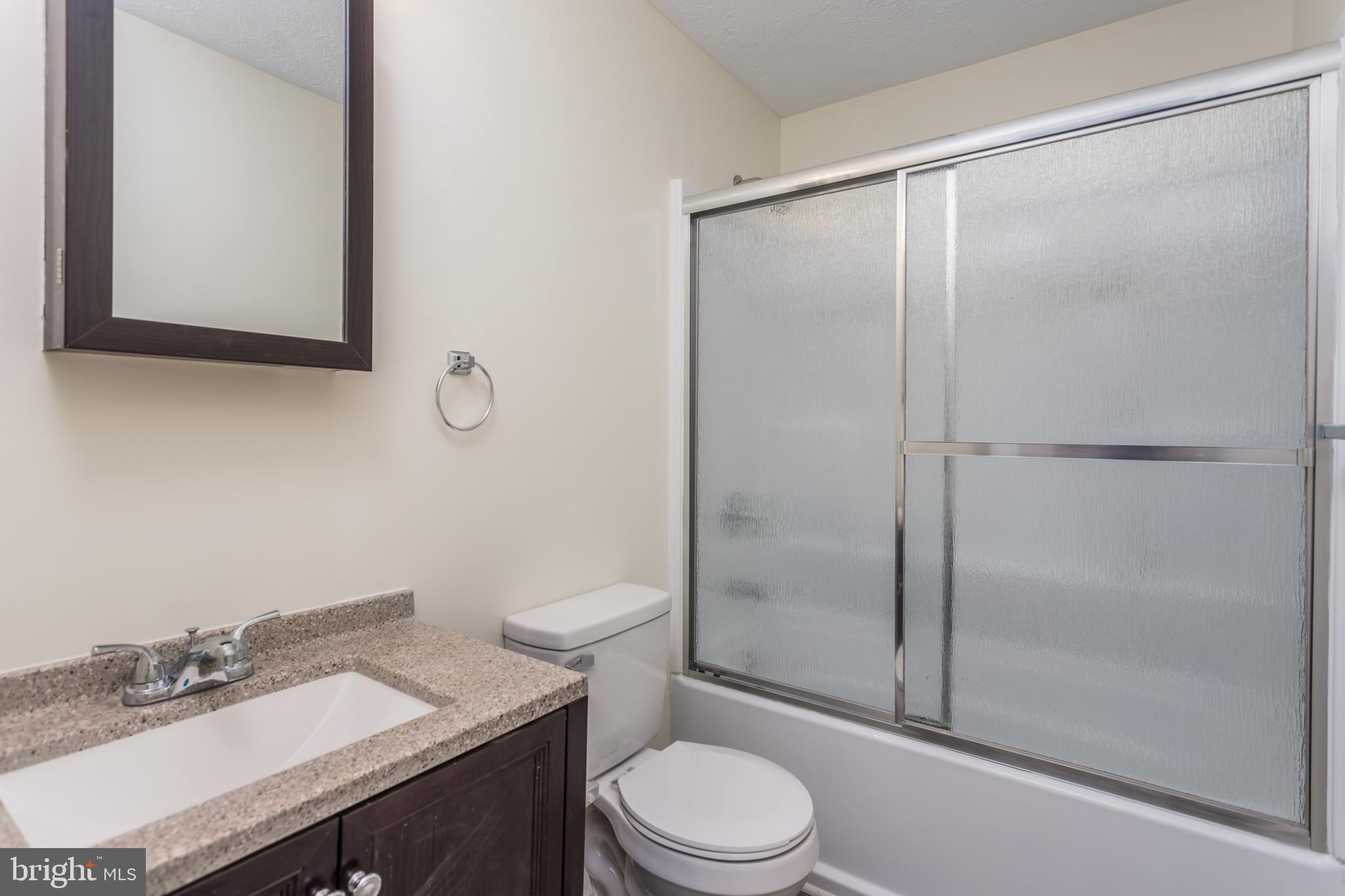 1062 Rest Church Road Clear Brook, VA 22624 - Photo 23 of 32 Full bath - main level