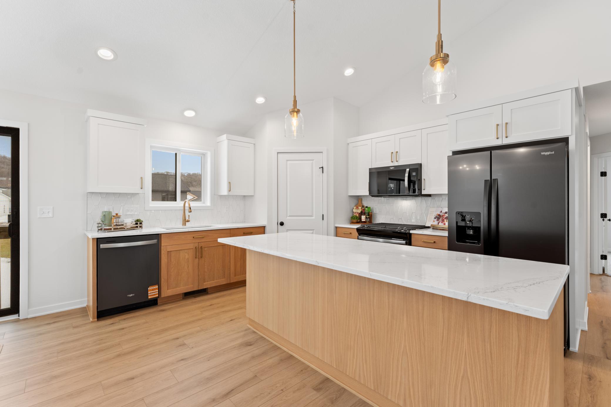 3658 Meadow Sage Court Northeast Rochester, MN 55904 - Photo 8 of 42