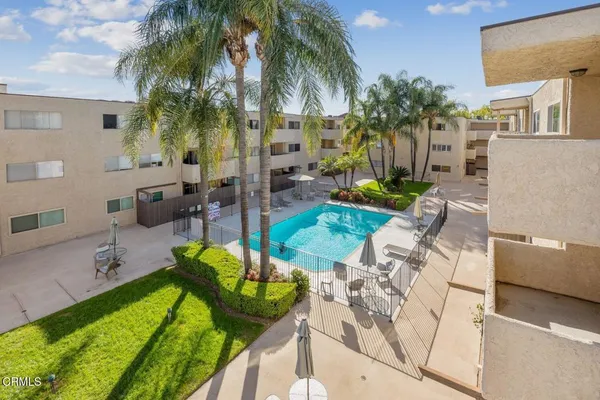 $548,800 | 2386 East Del Mar Boulevard, Unit 301, Pasadena, CA 91107