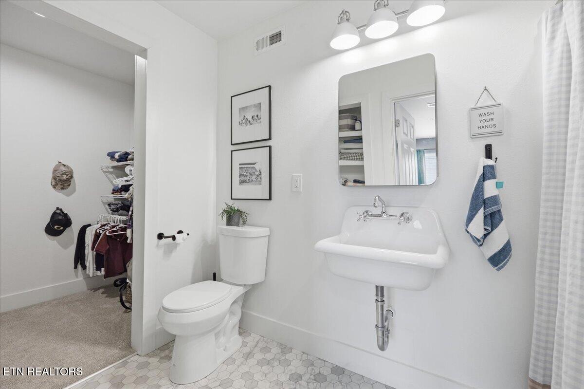 4817 Morganton Road Greenback, TN 37742 - Photo 33 of 41 35-028_7K9A7928