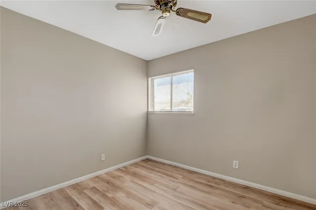 $1,800 | 620 Palmhurst Drive, Las Vegas, NV 89145