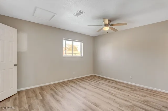 $1,800 | 620 Palmhurst Drive, Las Vegas, NV 89145