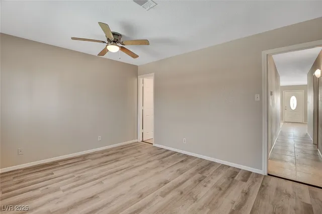 $1,800 | 620 Palmhurst Drive, Las Vegas, NV 89145