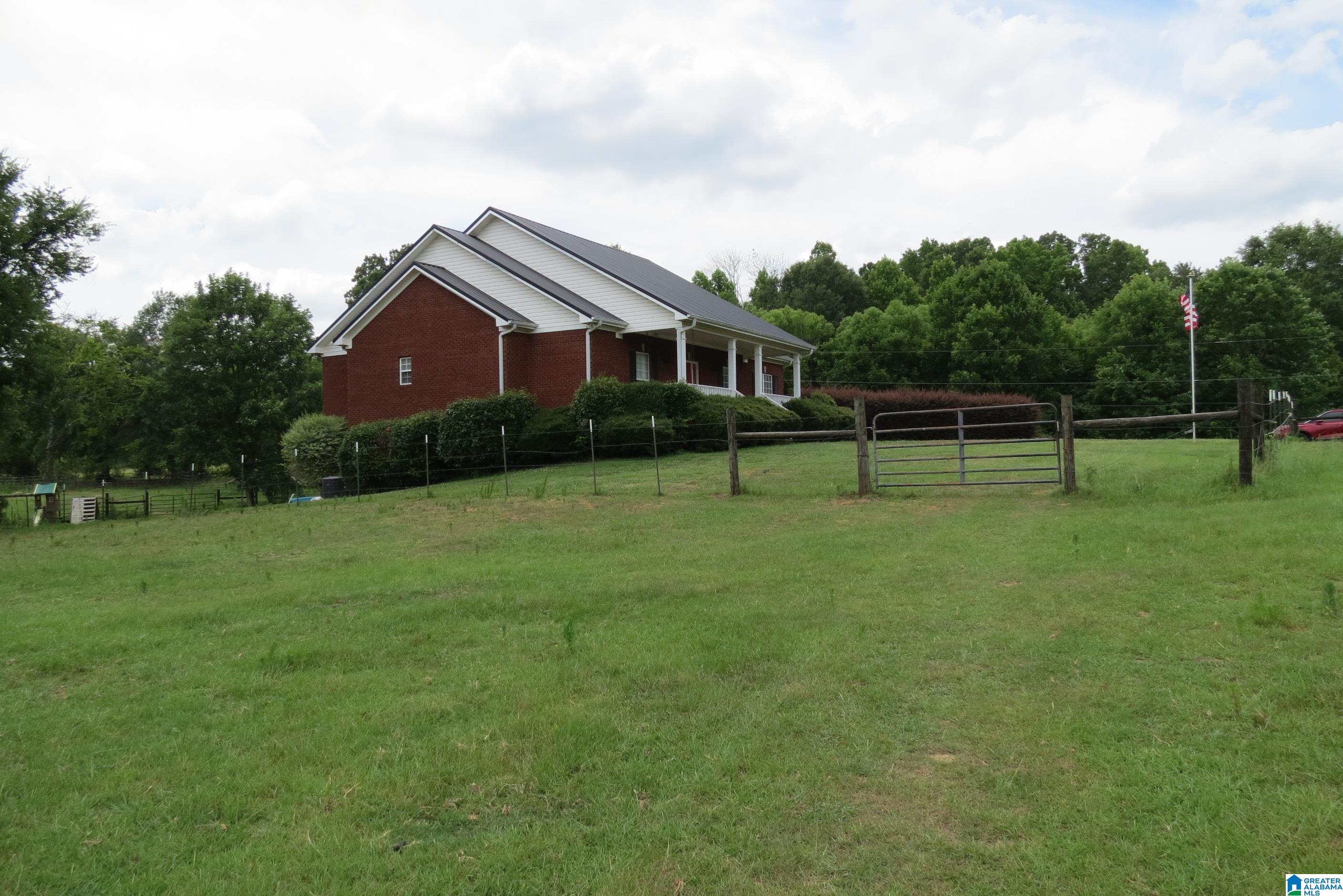 400 Huff Lane Springville, AL 35146 - Photo 7 of 8
