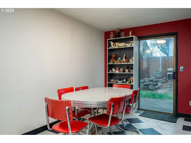 $525,000 | 6170 Southwest Cherryhill Drive, Beaverton, OR 97008