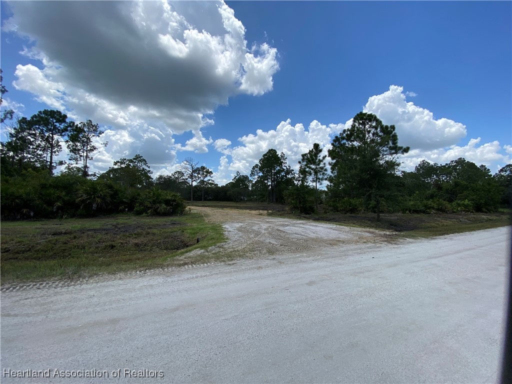 5725 Fig Road Sebring, FL 33875 - Photo 3 of 7 Gallery Image 3