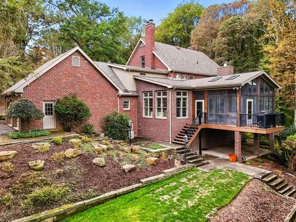 $1,200,000 | Undisclosed Address, Murrysville, PA 15668