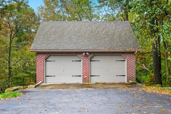 $1,200,000 | Undisclosed Address, Murrysville, PA 15668