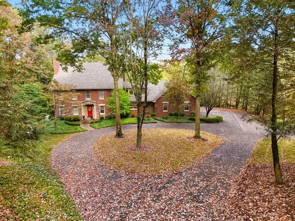 $1,200,000 | Undisclosed Address, Murrysville, PA 15668