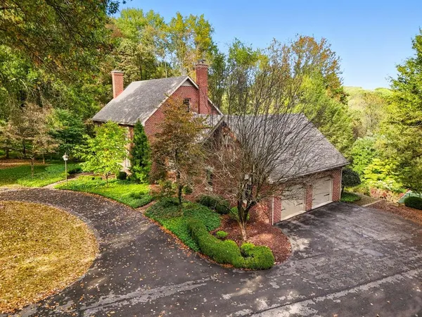 $1,200,000 | Undisclosed Address, Murrysville, PA 15668