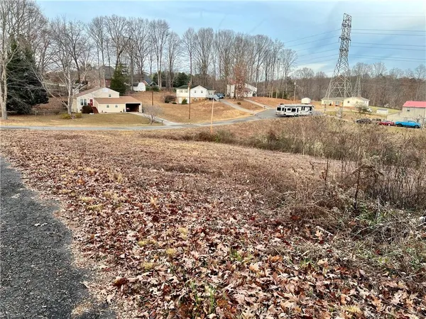 $199,000 | 205 Horseshoe Bend, Winston-Salem, NC 27101