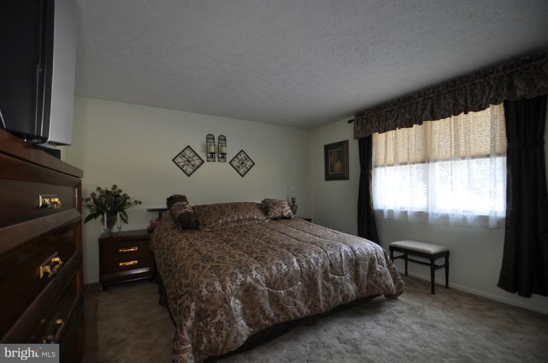 1117 Peachtree Road Fallston, MD 21047 - Photo 8 of 27 Bedroom (Master)