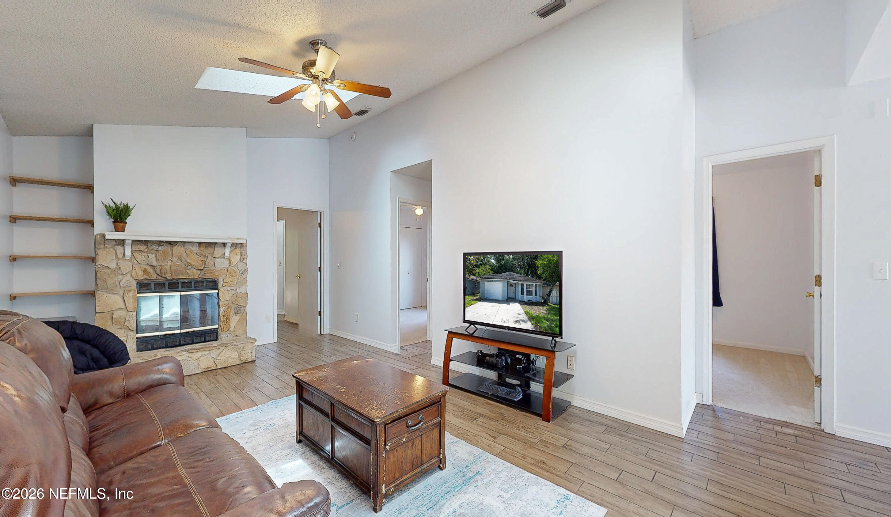 877 Jackson Road Jacksonville, FL 32225 - Photo 13 of 30 Living Rm d