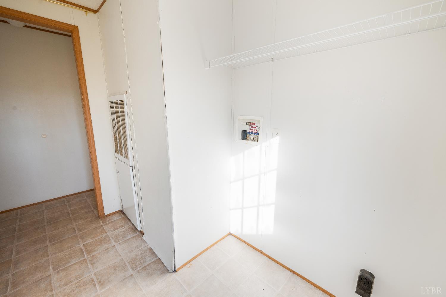 365 Harris Road Madison Heights, VA 24572 - Photo 13 of 33