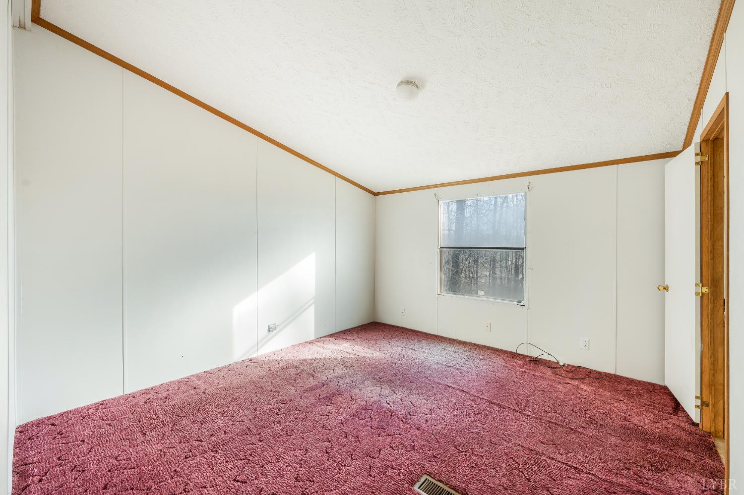 365 Harris Road Madison Heights, VA 24572 - Photo 15 of 33