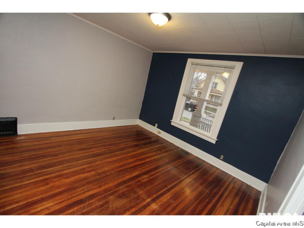 1832 South Pasfield Street Springfield, IL 62704 - Photo 8 of 17 Gallery Image 8