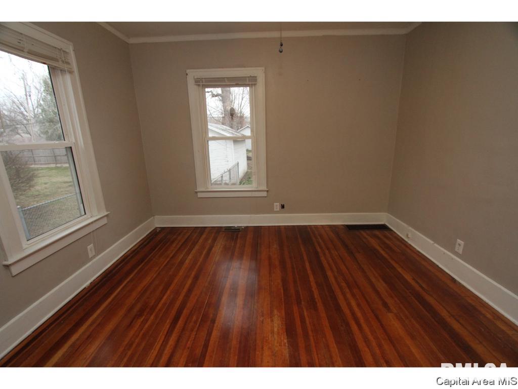 1832 South Pasfield Street Springfield, IL 62704 - Photo 10 of 17 Gallery Image 10