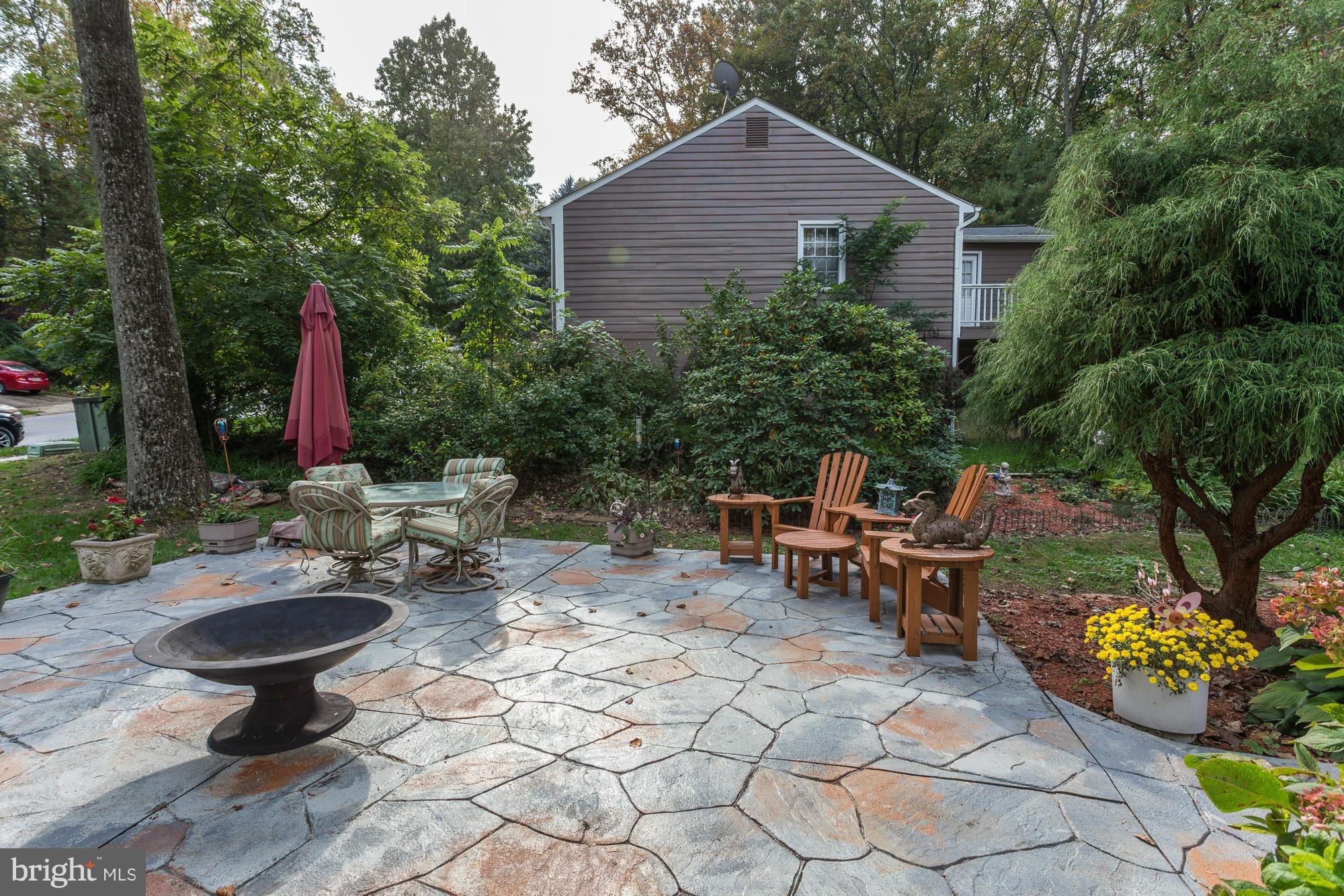 5206 Eliots Oak Road Columbia, MD 21044 - Photo 25 of 30 Patio