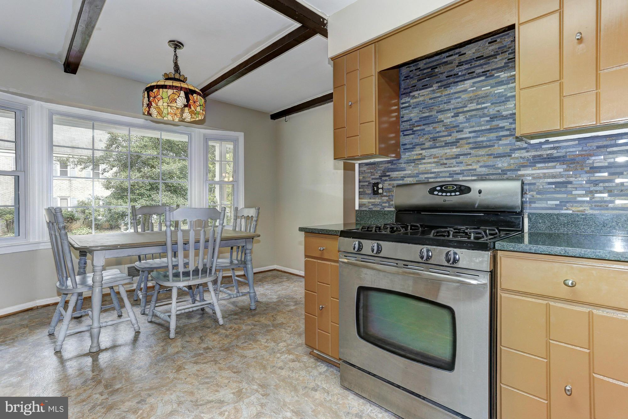 5206 Eliots Oak Road Columbia, MD 21044 - Photo 10 of 30 Kitchen