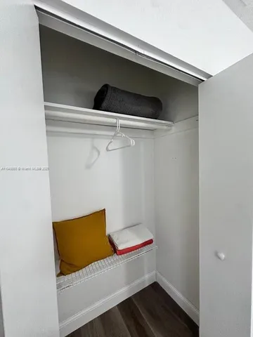 $4,000 | 585 Northwest 182nd Terrace, Miami Gardens, FL 33169