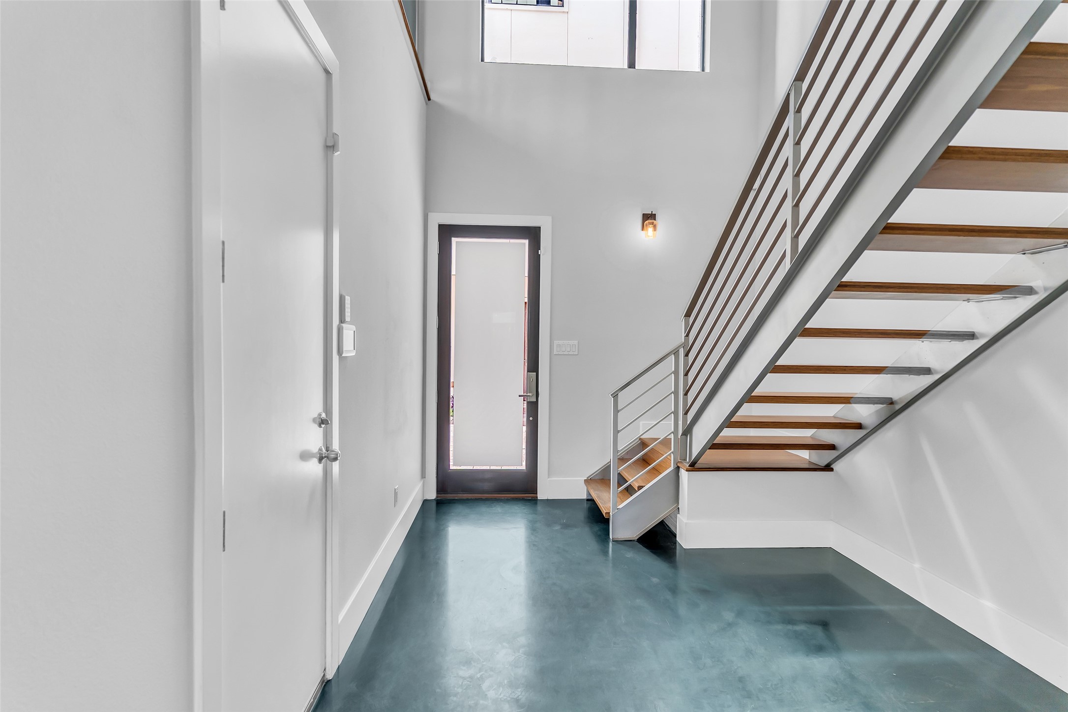 1802 Hickory Street Houston, TX 77007 - Photo 4 of 46