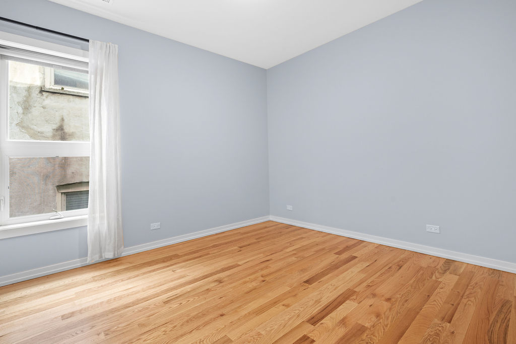 4337 South Berkeley Avenue, Unit 2 Chicago, IL 60653 - Photo 14 of 31