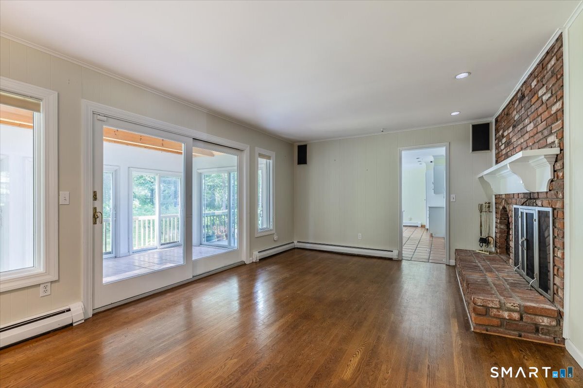 4 Twist Hill Road Newtown, CT 06470 - Photo 15 of 39