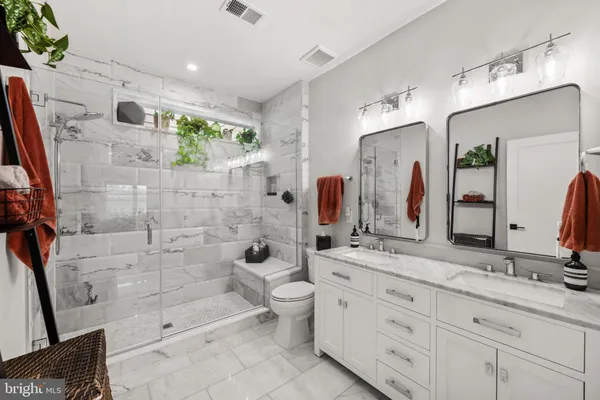 $949,000 | 1216 I Street Northeast, Unit A, Washington, DC 20002