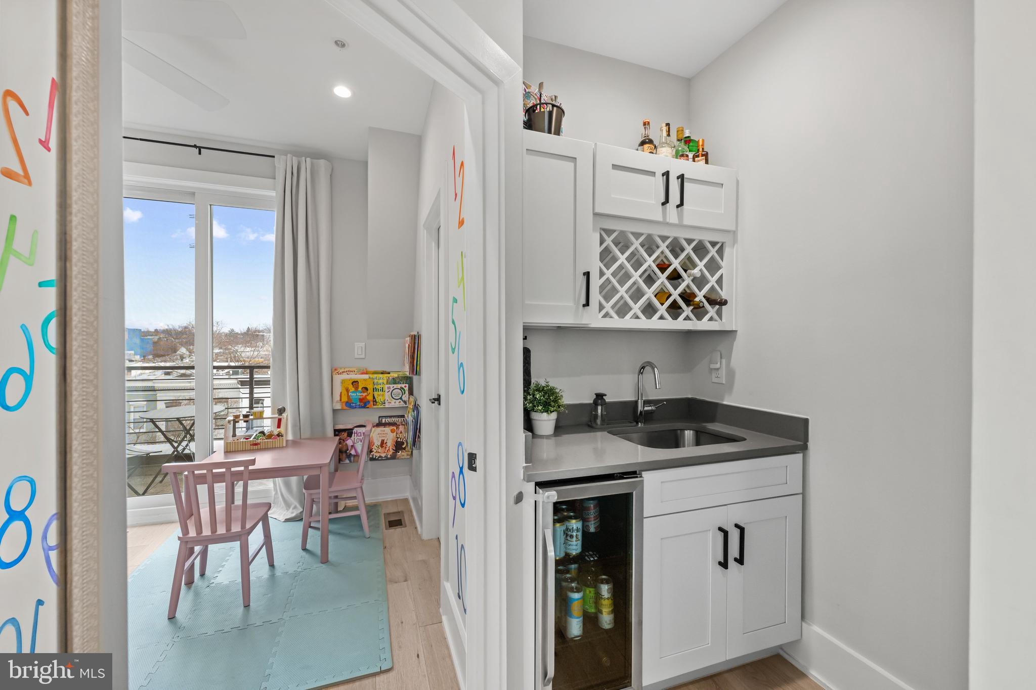 1216 I Street Northeast, Unit A Washington, DC 20002 - Photo 18 of 34 a very nice looking room with a big room