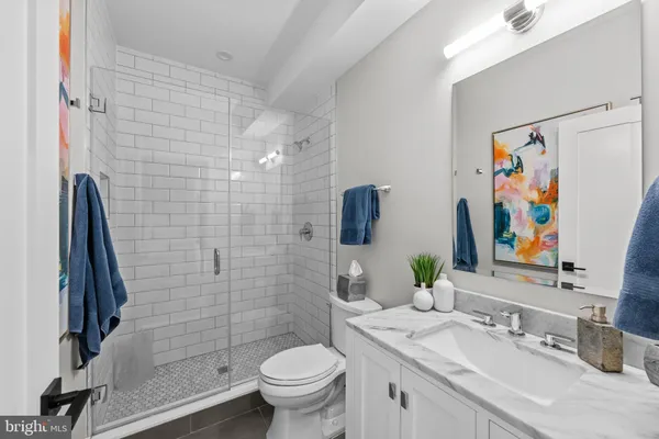 $949,000 | 1216 I Street Northeast, Unit A, Washington, DC 20002