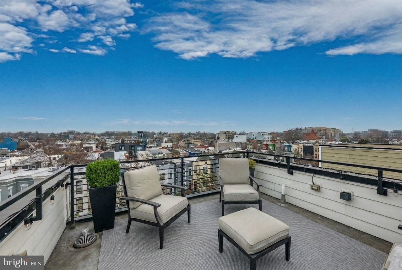 1216 I Street Northeast, Unit A Washington, DC 20002 - Photo 31 of 34 a view of a terrace with furniture