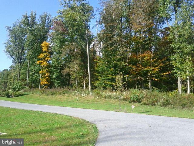 634 Quail Creek, Unit 3 Manheim, PA 17545 - Photo 4 of 11