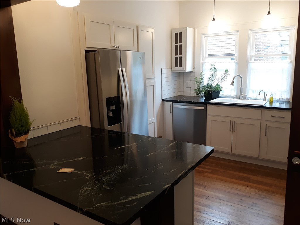 2502 Princeton Road Cleveland, OH 44118 - Photo 7 of 20
