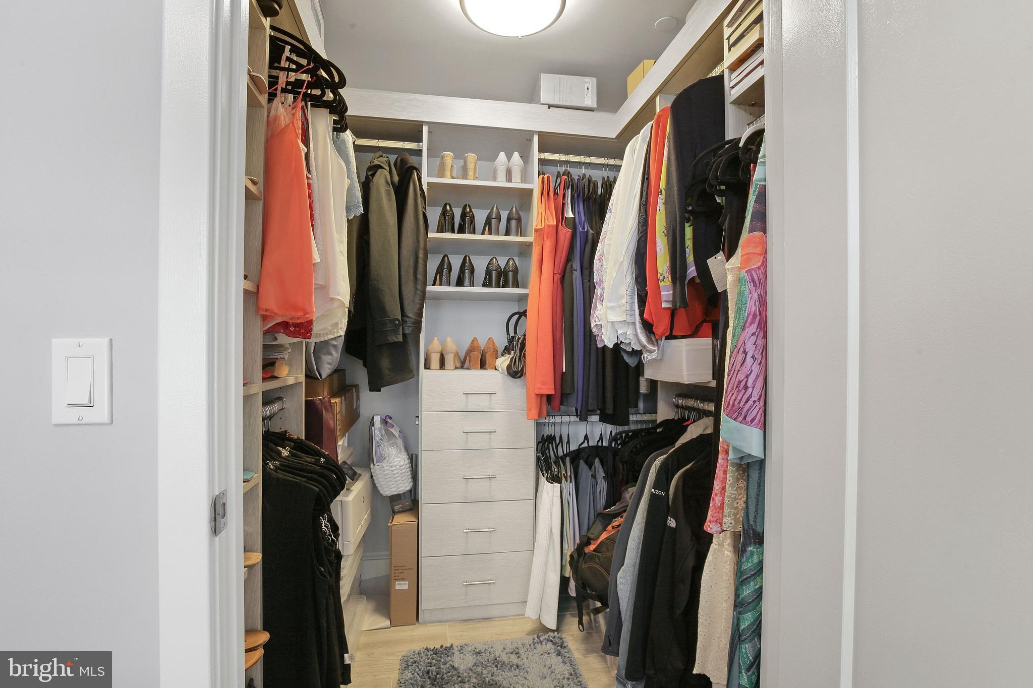 45 Sutton Square Southwest, Unit 604 Washington, DC 20024 - Photo 16 of 42 Primary walk-in closet